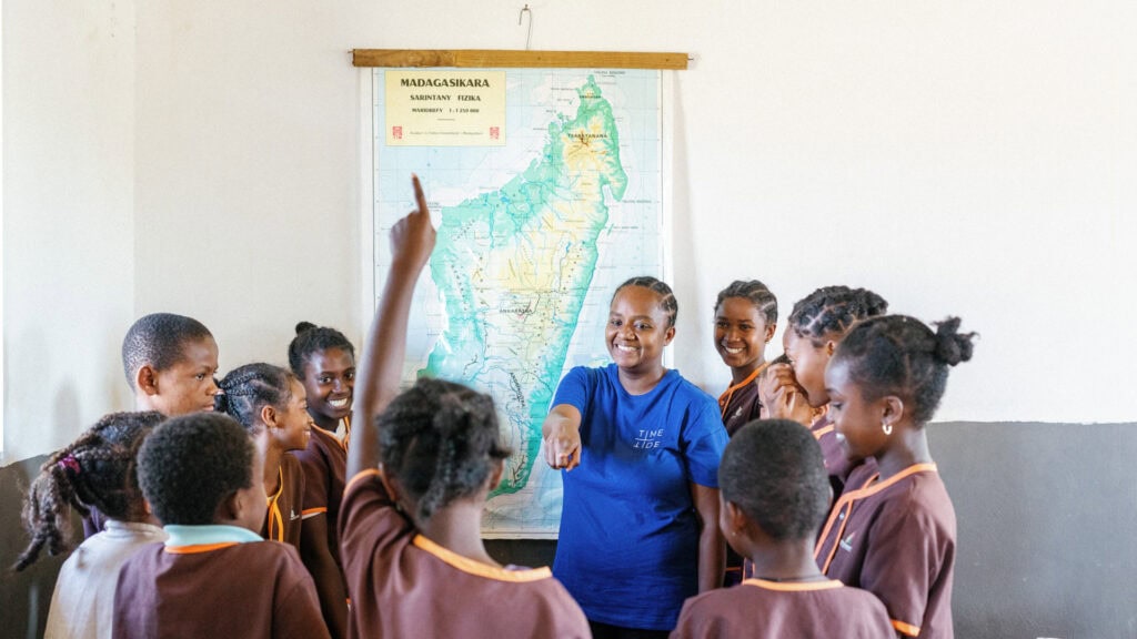 Miavana School Female Empowerment Programme Time + Tide Foundation
