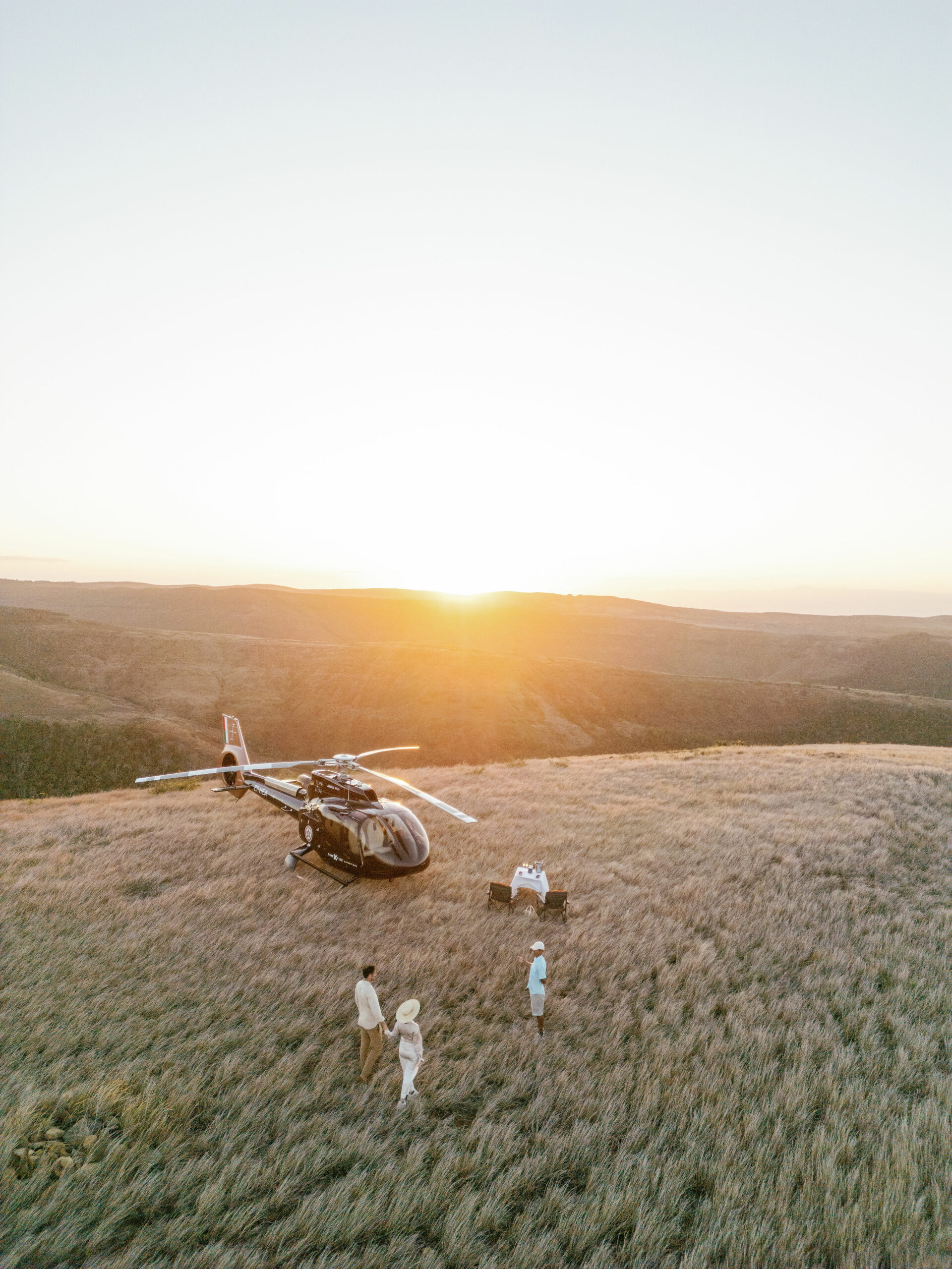 Miavana_Heli_Sunset_Hill_©_Oliver_Fly_Photography-6 (1)