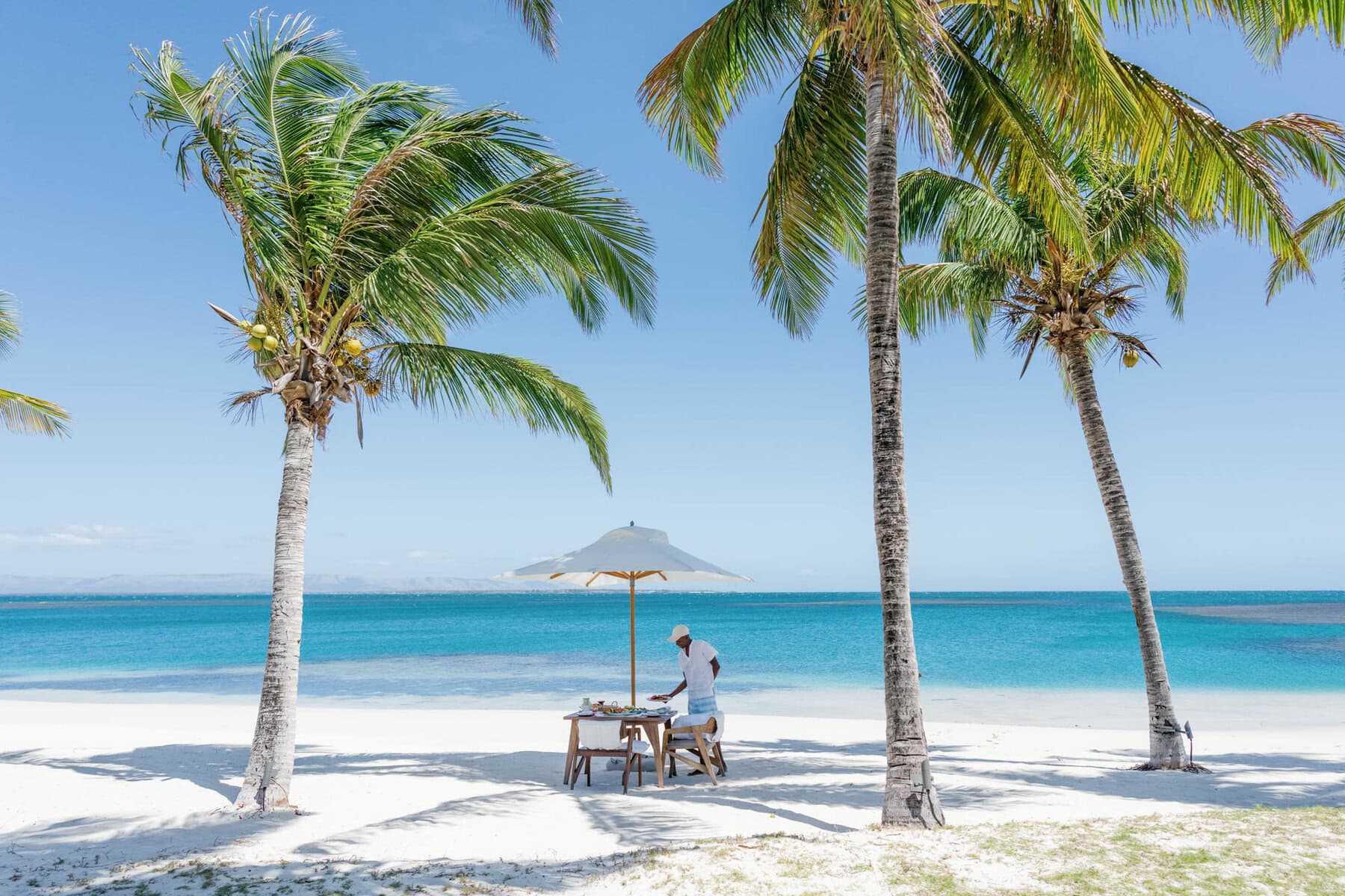 Miavana_Beach_Breakfast_©_Oliver_Fly_Photography-27